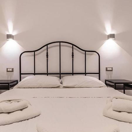 Il Quadrifoglio D4 Apartment By Wonderful Italy Сирмионе Екстериор снимка