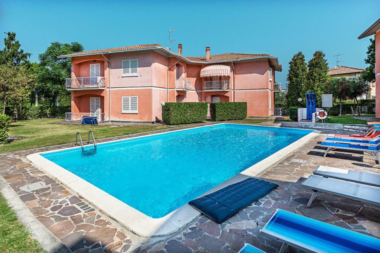 Il Quadrifoglio D4 Apartment By Wonderful Italy Сирмионе Екстериор снимка